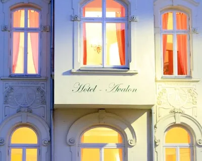 The Avalon Hotel