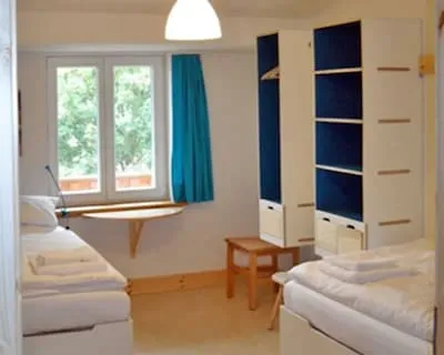 Twin Room 5 - Turquoise - Holiday On The Organic Farm